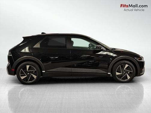 2025 Hyundai IONIQ 5 SE