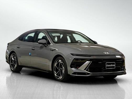 2026 Hyundai SONATA SEL