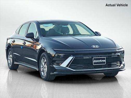 2025 Hyundai SONATA SE
