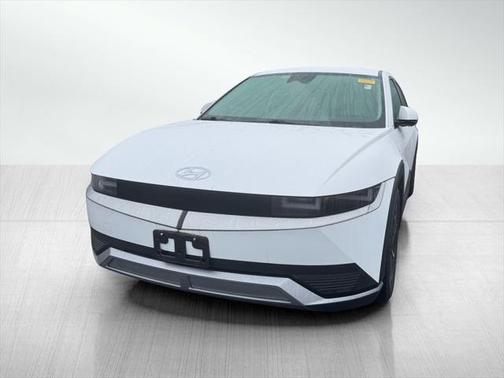 2022 Hyundai IONIQ 5 SEL