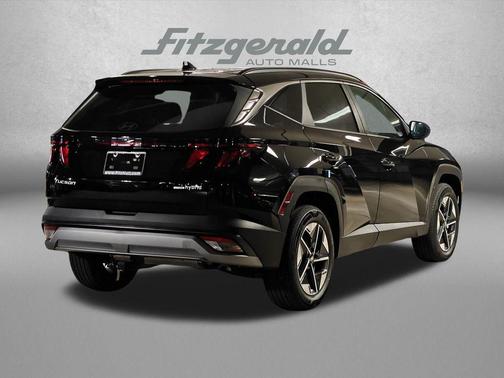 2026 Hyundai TUCSON Hybrid SEL