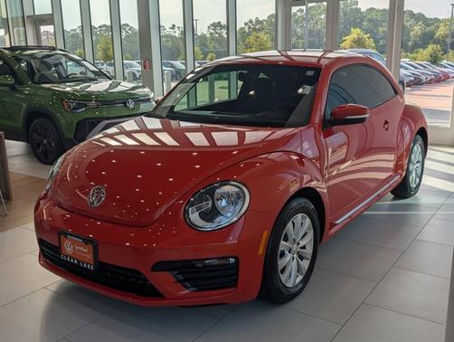 2019 Volkswagen Beetle 2.0T S