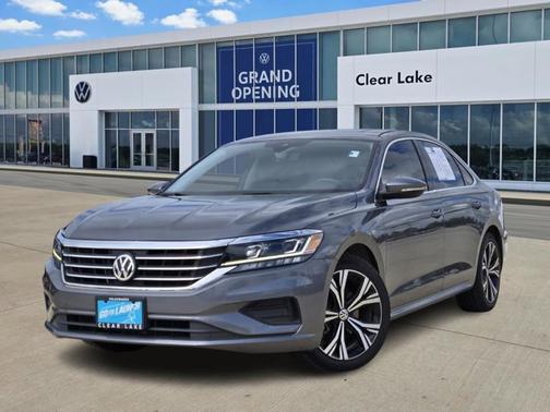 2022 Volkswagen Passat 2.0T SE