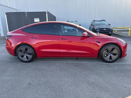 2023 Tesla Model 3 Standard Range