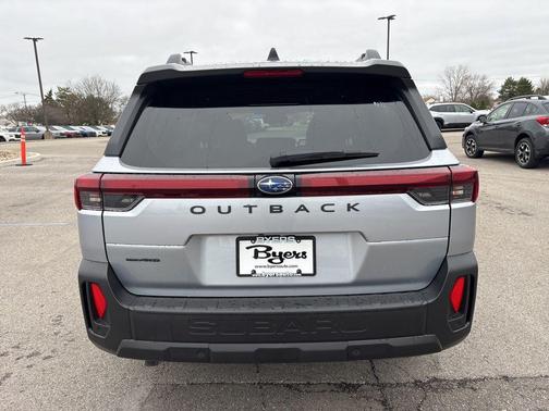 Ice Silver Metallic 2026 Subaru Outback Limited