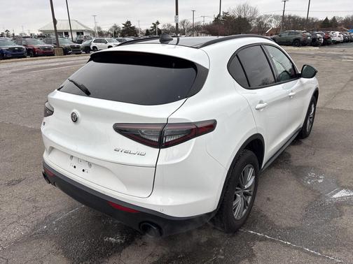 2024 Alfa Romeo Stelvio Sprint AWD