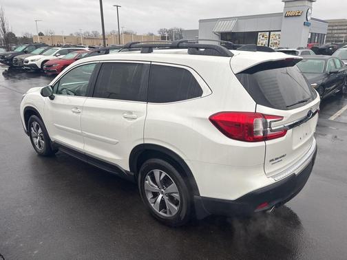 2023 Subaru Ascent Premium 8-Passenger