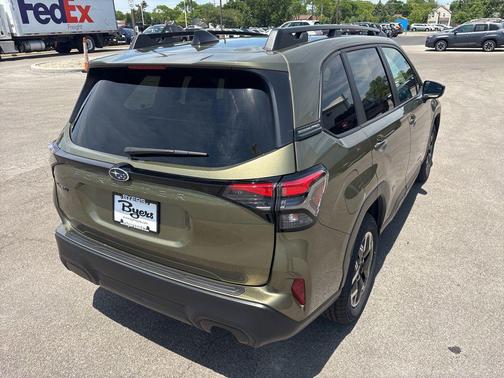 Autumn Green Metallic 2026 Subaru Forester Premium