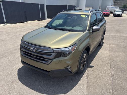 Autumn Green Metallic 2026 Subaru Forester Premium