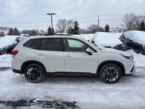2023 Subaru Forester Sport