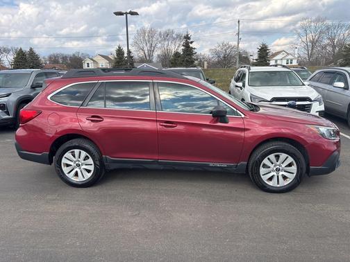 2019 Subaru Outback 2.5i