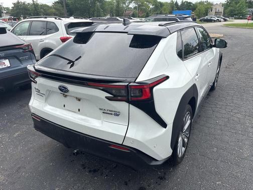 Cosmic White Pearl 2-Tone 2023 Subaru Solterra Touring