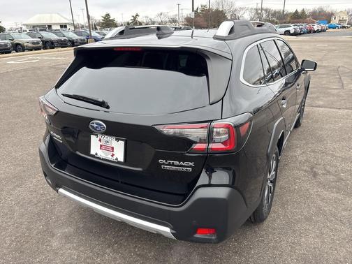 2023 Subaru Outback Touring XT