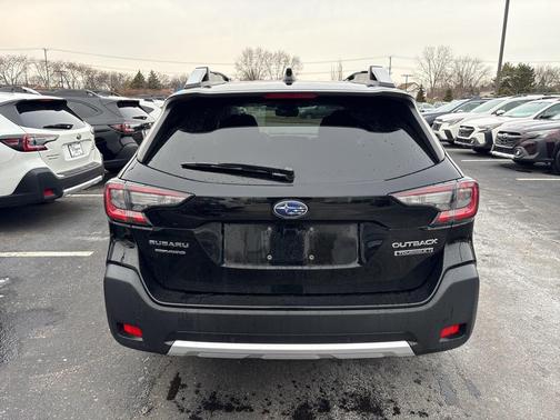 2023 Subaru Outback Touring XT