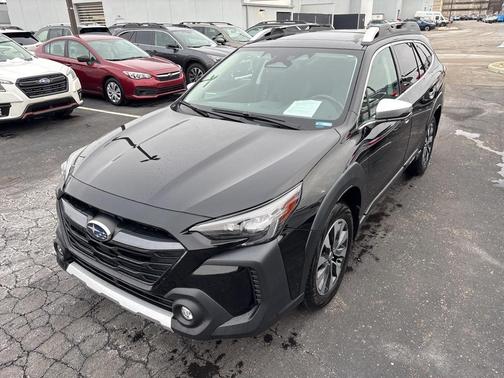 2023 Subaru Outback Touring XT