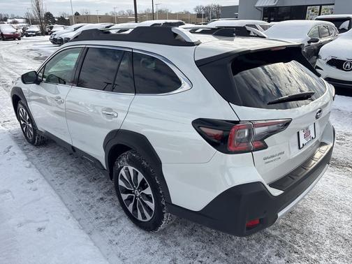 2025 Subaru Outback Touring XT