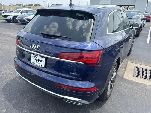 2023 Audi Q5 45 S line Premium Plus