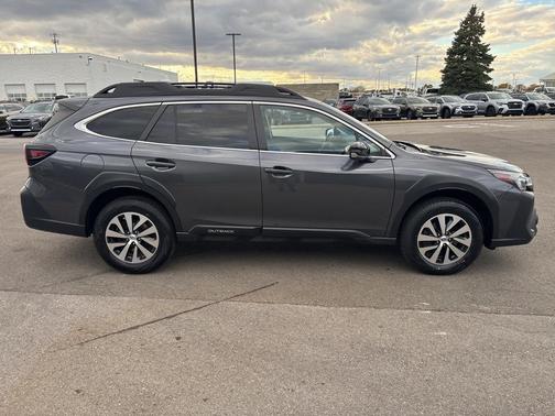 2023 Subaru Outback Premium