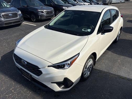 Crystal White Pearl 2024 Subaru Impreza Base