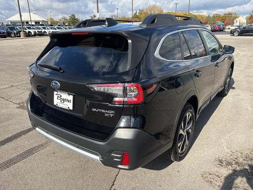 2022 Subaru Outback Limited XT