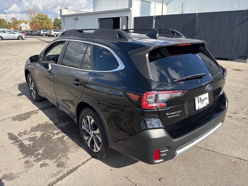 2022 Subaru Outback Limited XT