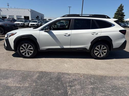 2024 Subaru Outback Premium