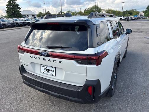 Crystal White Pearl 2026 Subaru Outback Premium