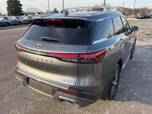 2023 INFINITI QX60 SENSORY