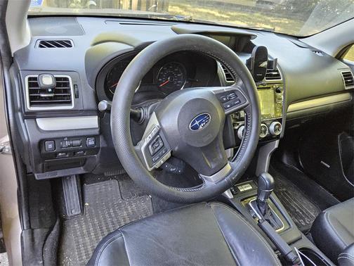 2016 Subaru Forester 2.5i Touring