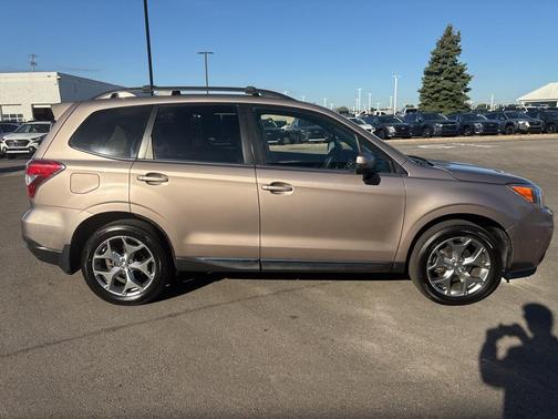 2016 Subaru Forester 2.5i Touring