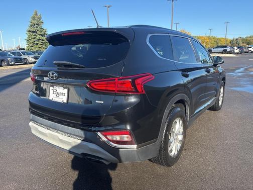 2019 Hyundai SANTA FE SE 2.4