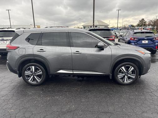 2023 Nissan Rogue Platinum