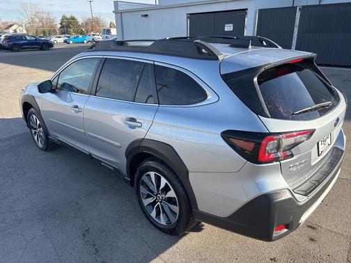 2023 Subaru Outback Limited XT