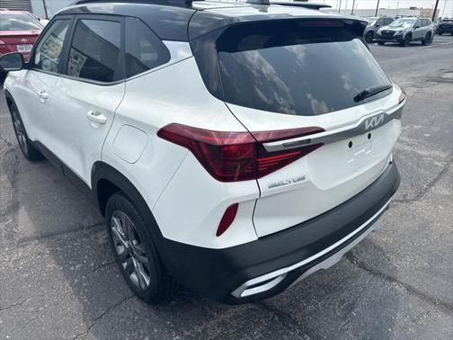 2022 Kia Seltos S