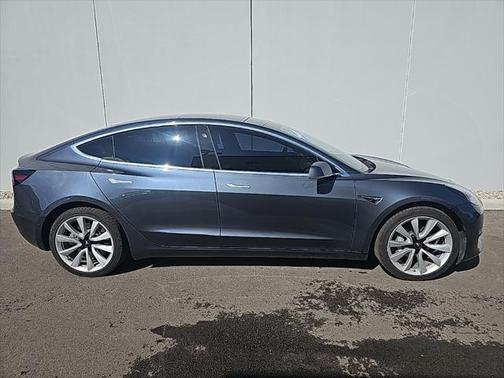 2020 Tesla Model 3 Long Range
