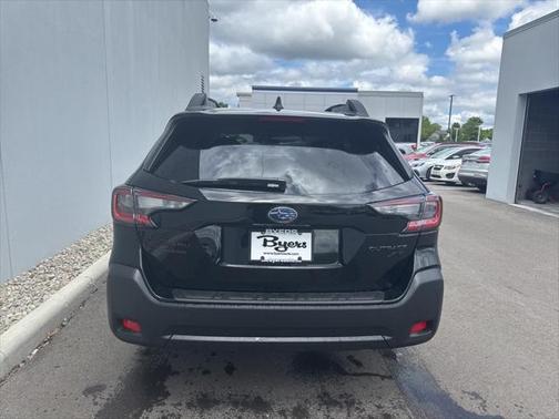 2025 Subaru Outback Onyx Edition XT