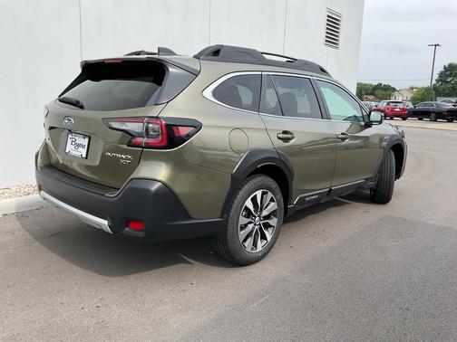 2025 Subaru Outback Limited XT