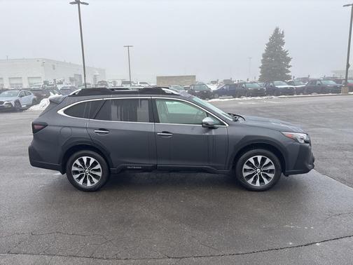 2024 Subaru Outback Touring XT