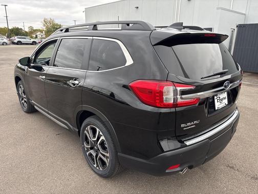 2025 Subaru Ascent Touring 7-Passenger