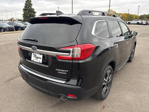2025 Subaru Ascent Touring 7-Passenger