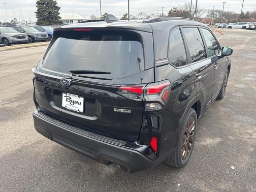 2025 Subaru Forester Hybrid Sport