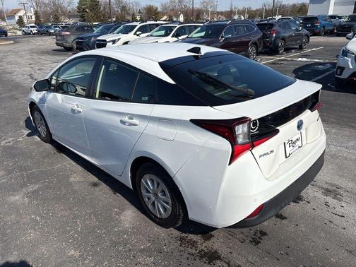 2019 Toyota Prius L