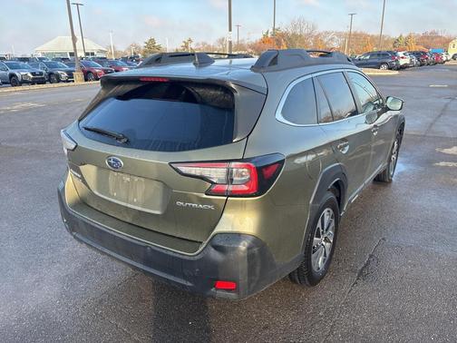2023 Subaru Outback Premium