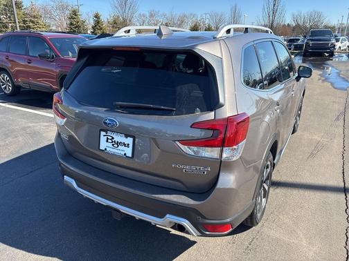 2023 Subaru Forester Touring