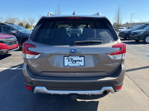 2023 Subaru Forester Touring