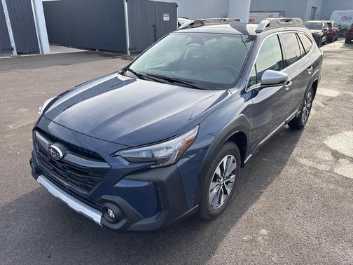 2025 Subaru Outback Touring