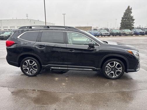 2023 Subaru Ascent Limited 8-Passenger