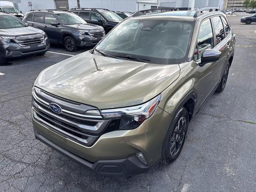 Autumn Green Metallic 2025 Subaru Forester Premium