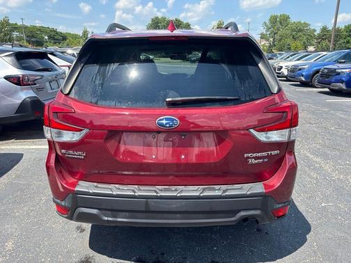Crimson Red Pearl 2021 Subaru Forester Premium