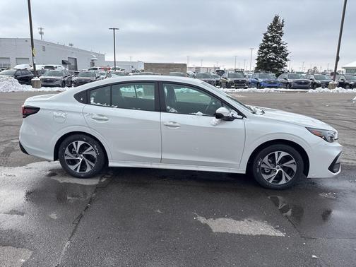 2025 Subaru Legacy Premium